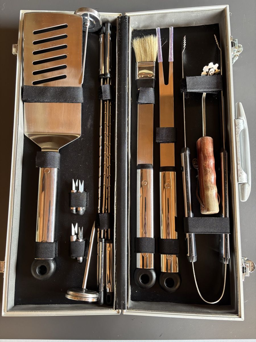 Griglie: Grillset – Usato da Neuenkirch venduto da Bea_Purtschert 3
