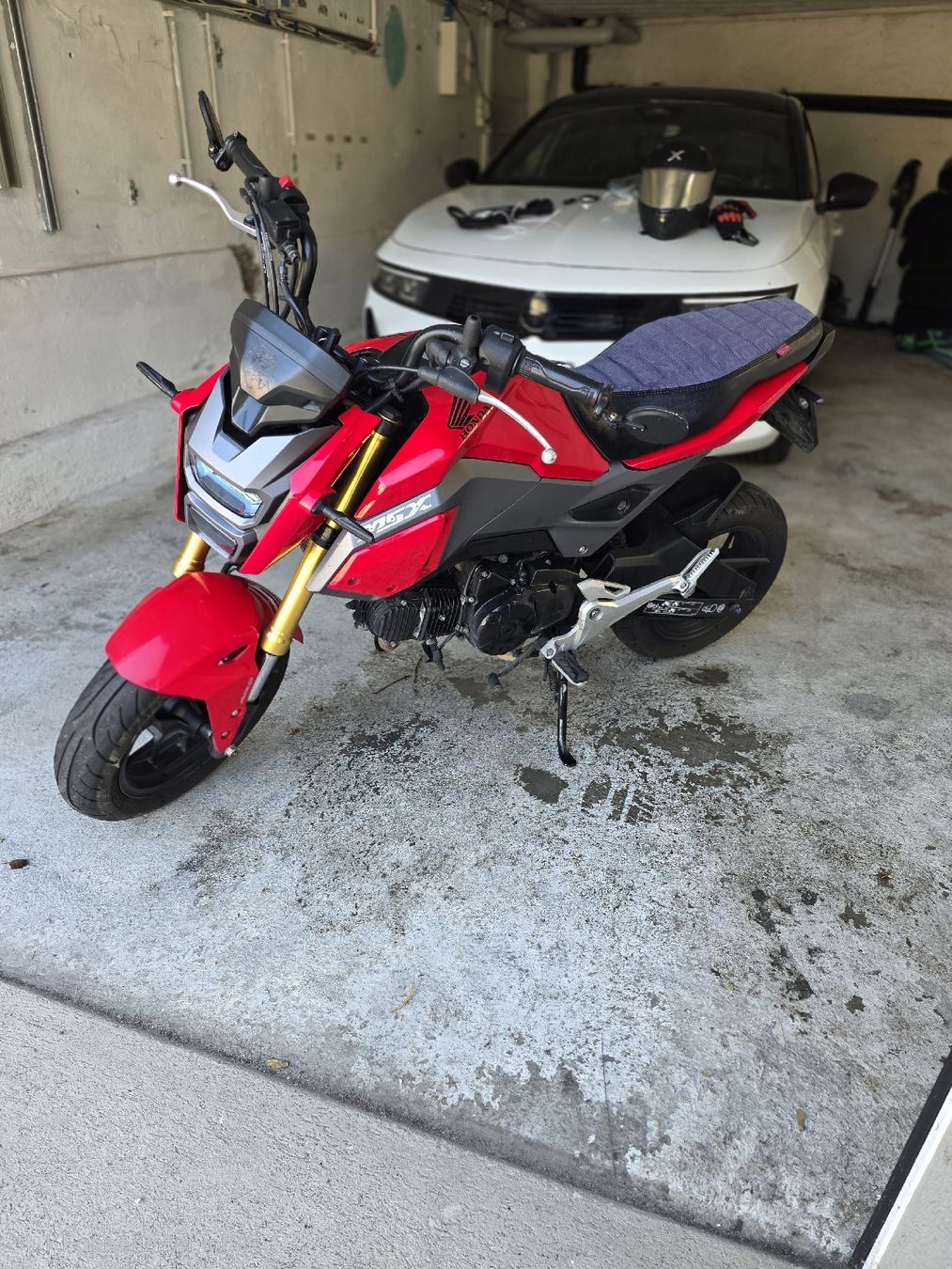 Honda Strada: Honda MSX 125A – Usato da Döttingen venduto da Capuella 2