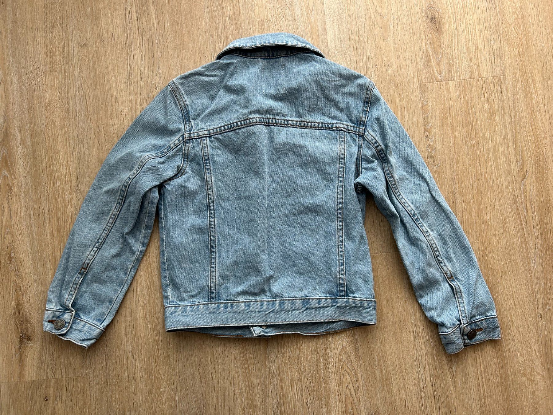 Manor Giacche & Cappotti: Jeansjacke von Manor, Grösse 134 – Usato da Zumikon venduto da meter03 1