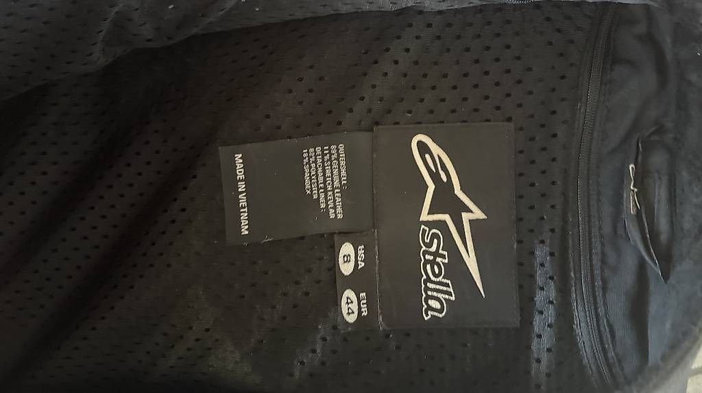 Alpinestars Completi & Tailleur: Alpinestars Lederkombi Damen – Usato da Seon venduto da Latanisha.huber 2