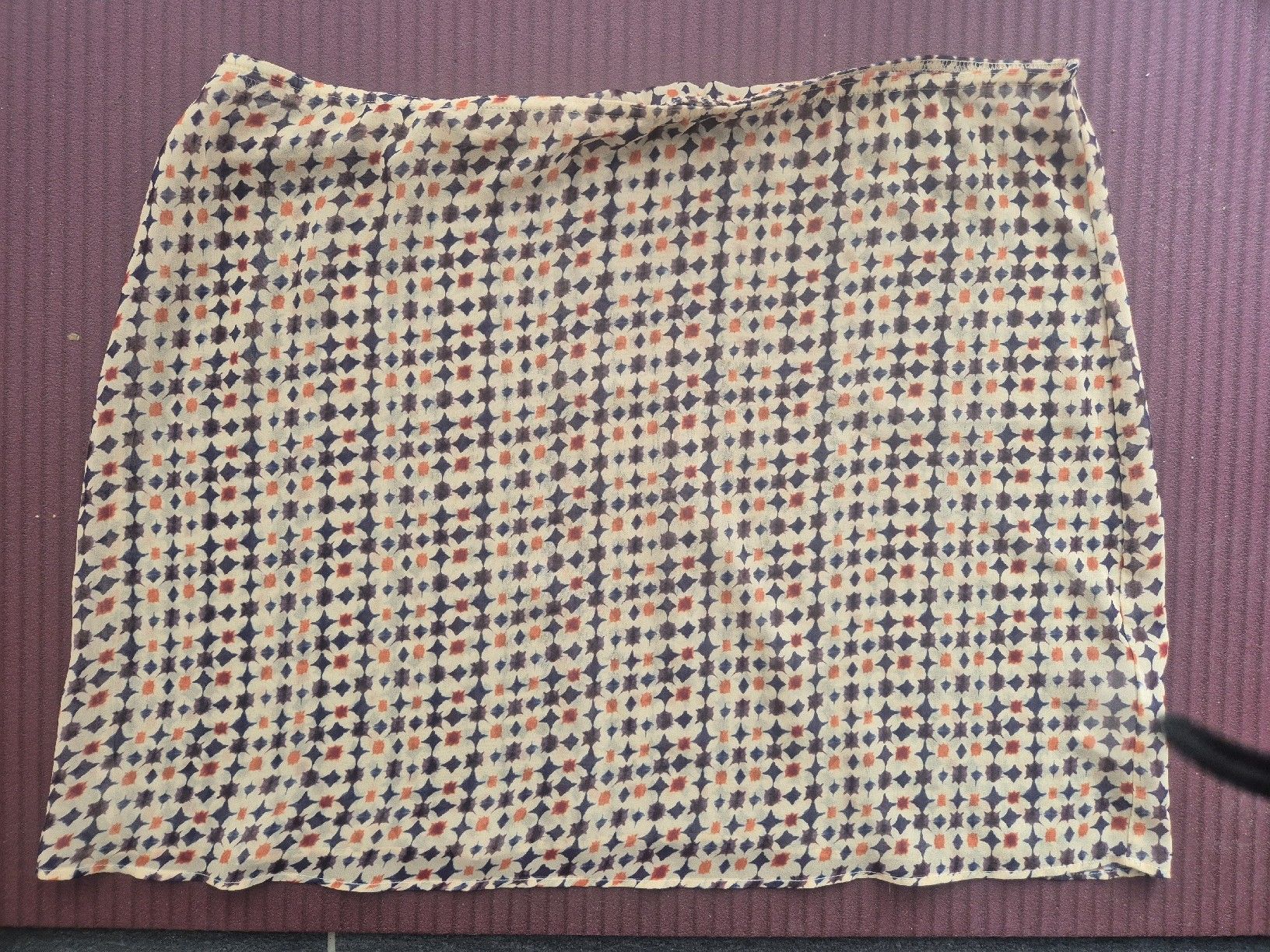 Gonne: Jupe et jupon Cotelac. Taille 3 – Usato da Granges (Veveyse) venduto da pissenlit 1