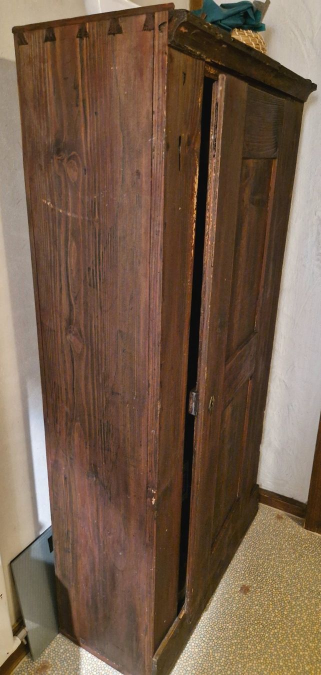 Schränke: Alter Holzschrank mit Tablaren – Gebraucht aus Heimiswil von Windspiel145 1