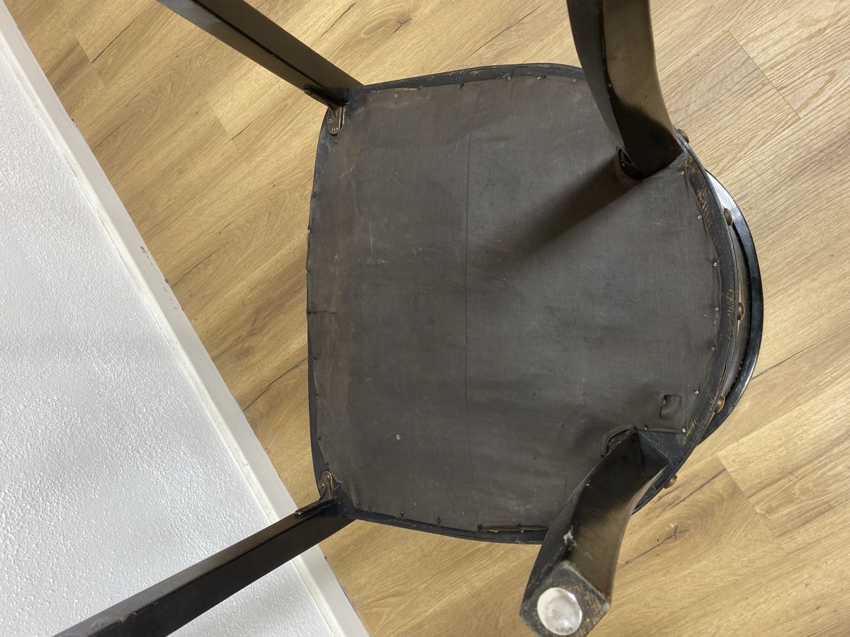 Thonet Poltrone: Zwei Thonet Ledersessel – Usato da Basel venduto da MoebelSackmann 5