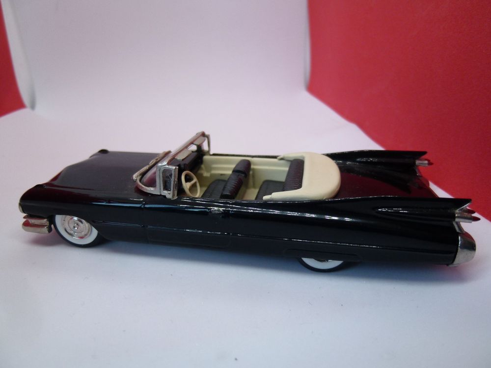 M.A.E. Cadillac Cabrio 59 - black - sehr schwer -- exklusiv (Gebraucht ...