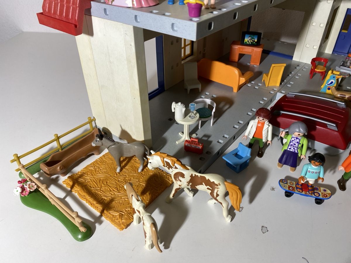 Playmobil Giocattoli: Playmobil Wohnhaus & Zubehör – Usato da Winterthur venduto da ben_9vxx 1