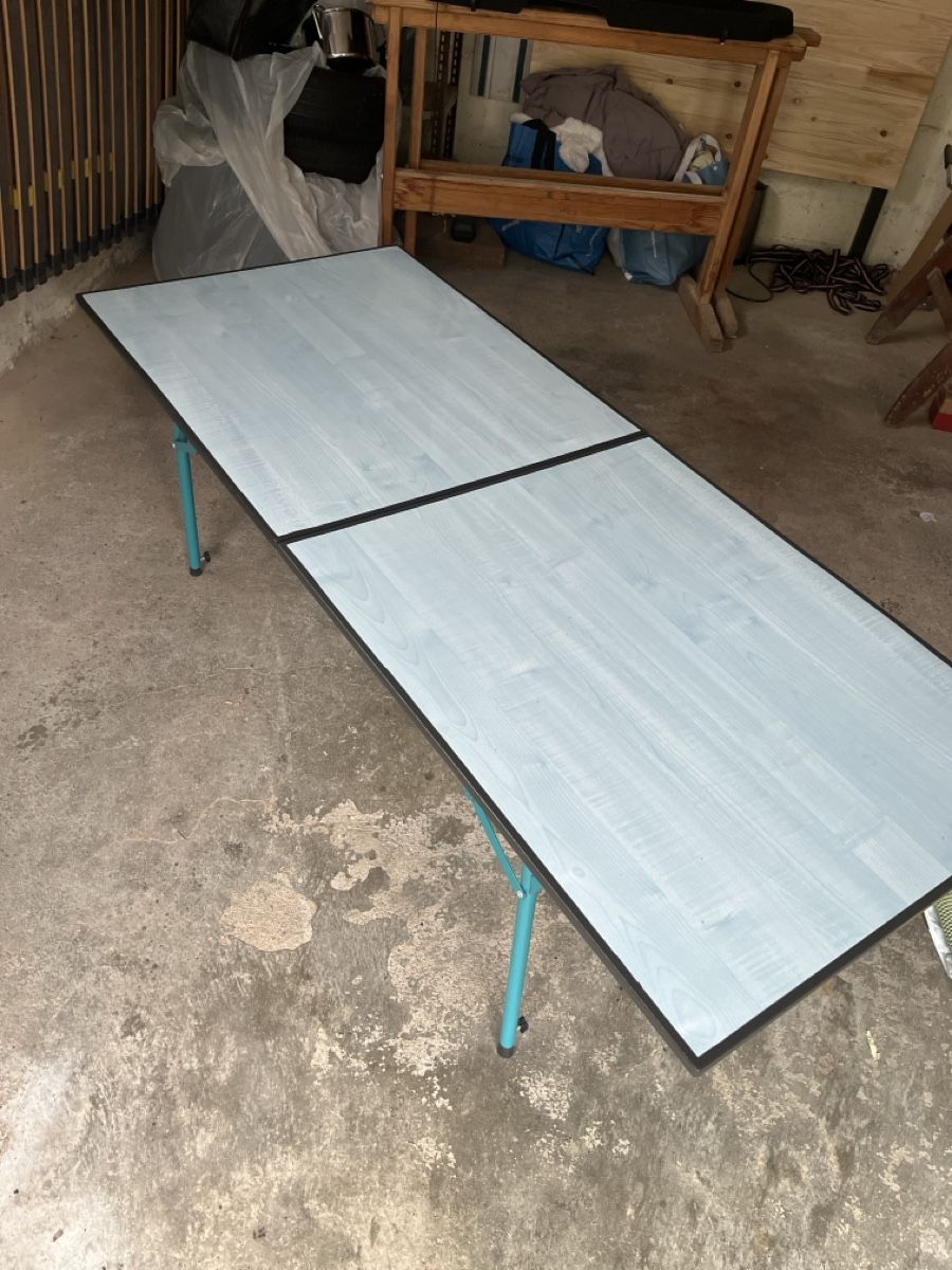 Camping Fahrzeuge: Campingtisch – Gebraucht aus Utzigen von PeterW011