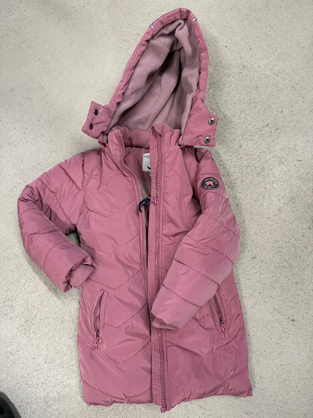 Giacche & Cappotti: Winterjacke Mädchen Grösse 104 – Usato da St. Gallen venduto da mirnes84
