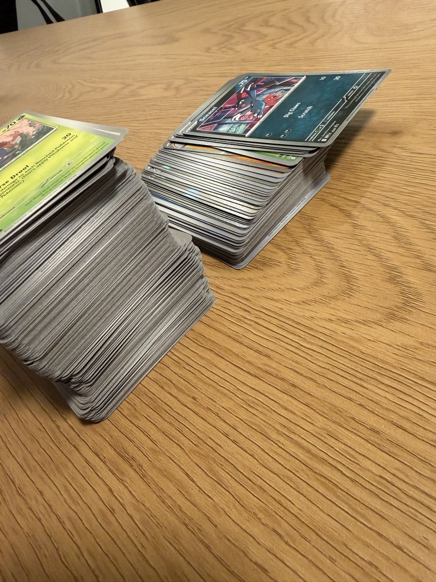 Pokémon Carte collezionabili: Pokemon Phantasmal Flames Bulk – Nuovo (secondo la descrizione) da Näfels venduto da Faiden