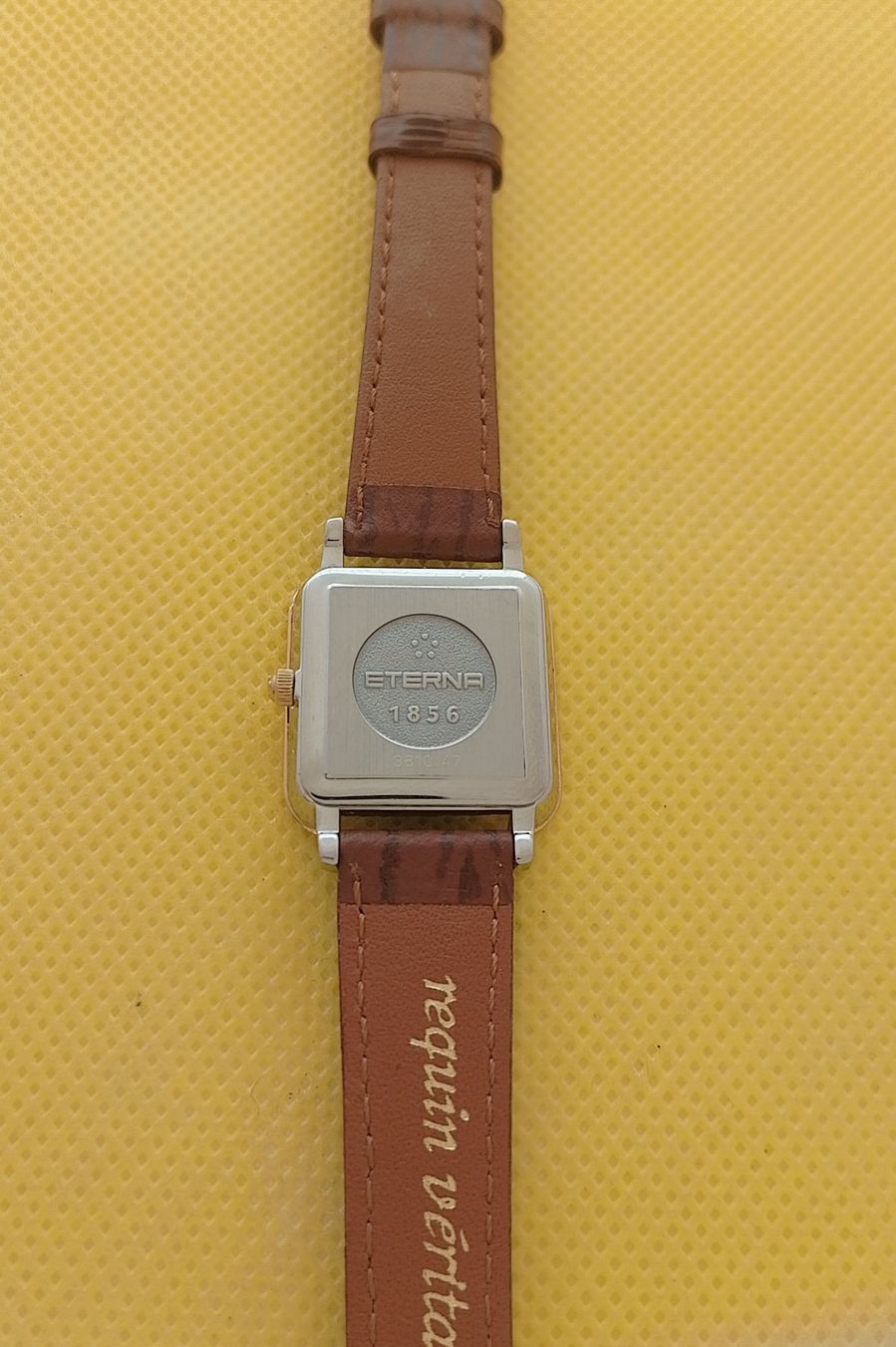 Eterna Orologi: Eterna 1856 Damenuhr Lederarmband – Difettoso da Basel venduto da Tower65 1