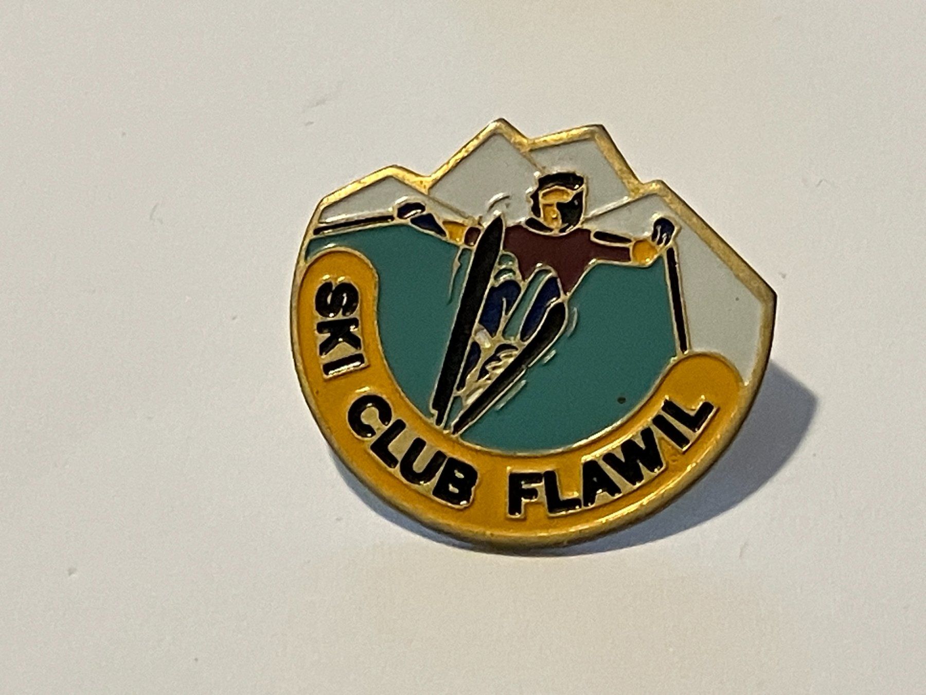 Placchette & Badge: 1 Pin Ski Club Flawil – Usato da Basel venduto da djwwpp