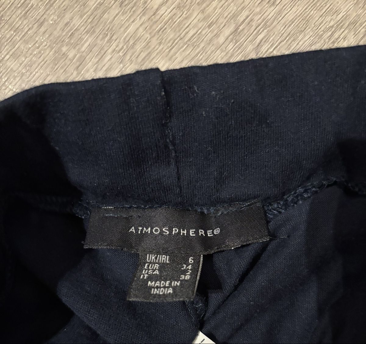 Primark Pantaloni: Kurze Hose Atmosphere Gr. 34 – Usato da Zug venduto da sarah26f 2