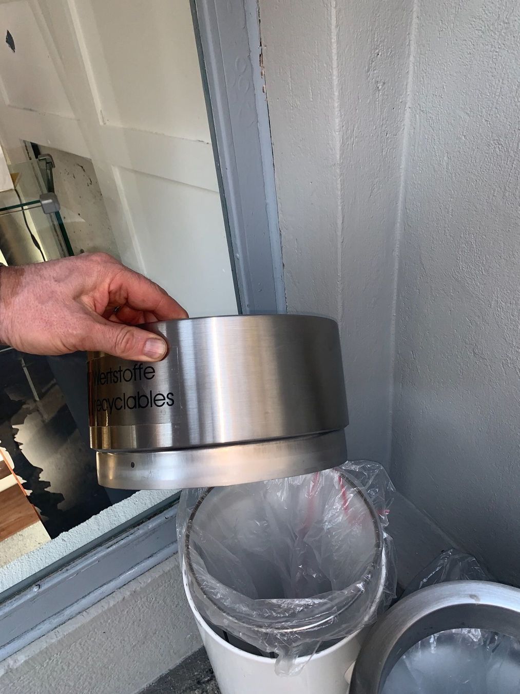 Altro per la casa: PASEND ZUM USM Bistro  Büro oder  Laden Abfalleimer  DUO – Usato da Thun venduto da Thuno6 2