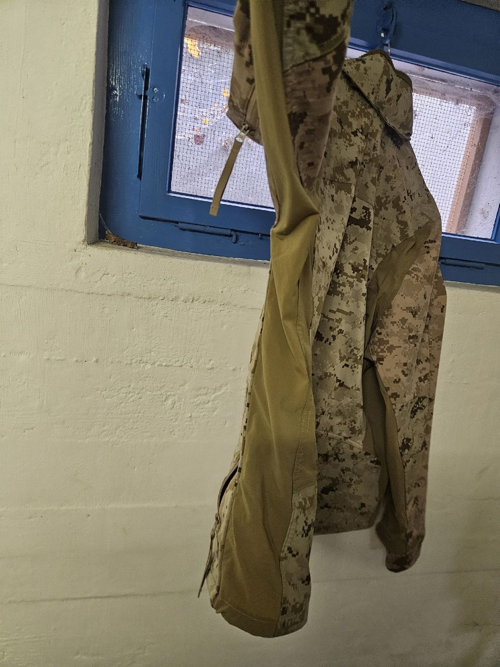 Giacche: US Marines Combat Desert Jacket CDJ – Usato da Hägglingen venduto da Baltica 2