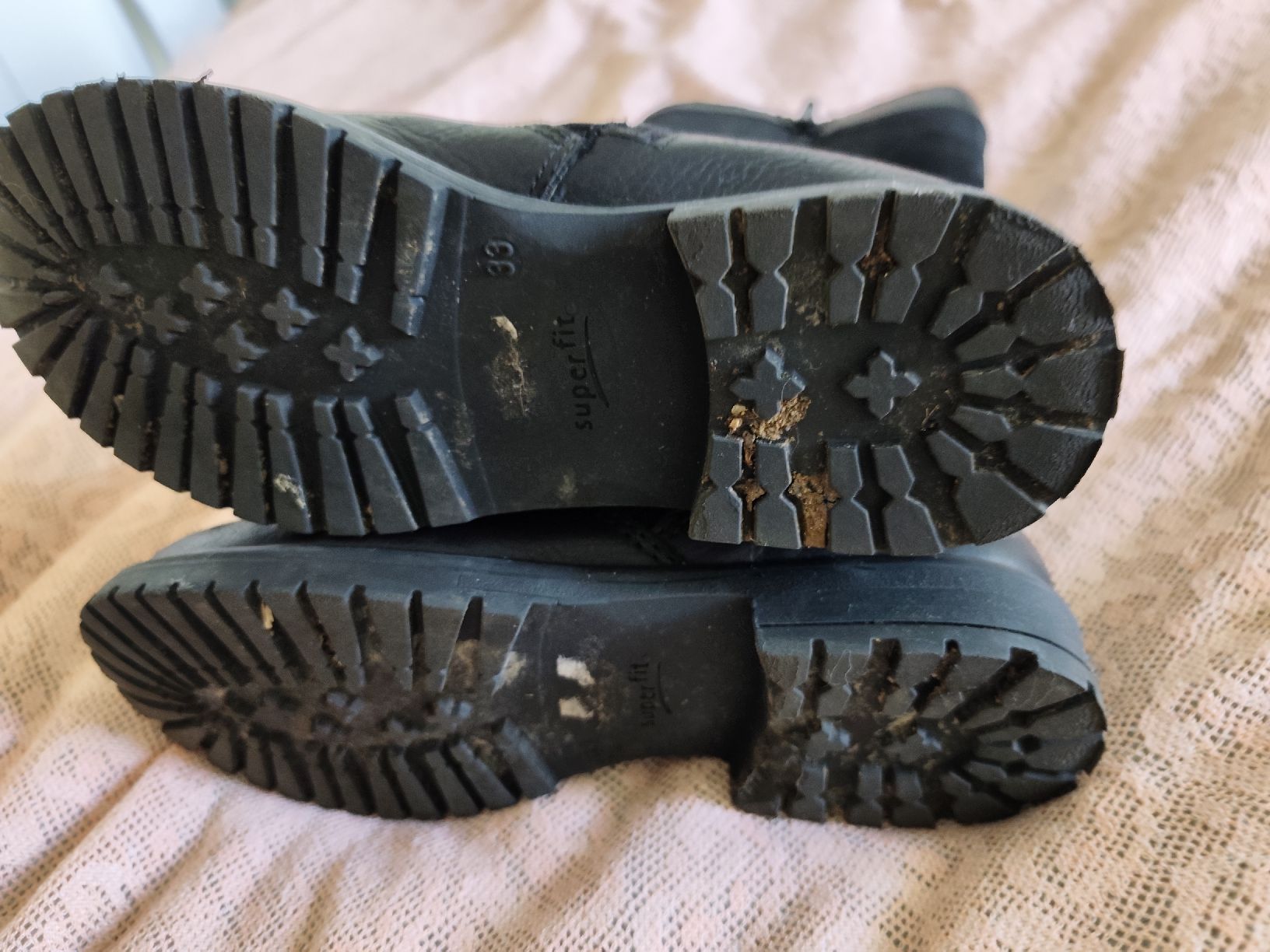 Superfit Scarpe per ragazze: Superfit Stiefel gr. 33 – Usato da Muttenz venduto da Hermesvonthan 1