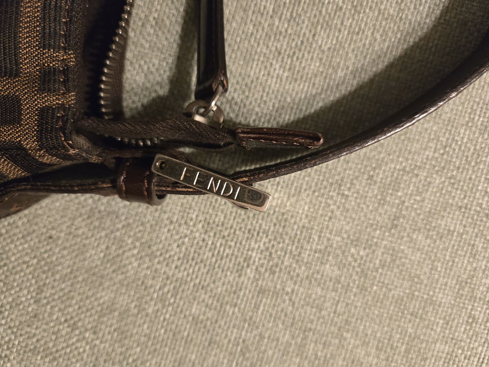 Fendi Borse: Fendi Mamma Baguette Large – Usato da Winterthur venduto da nuschi72 4