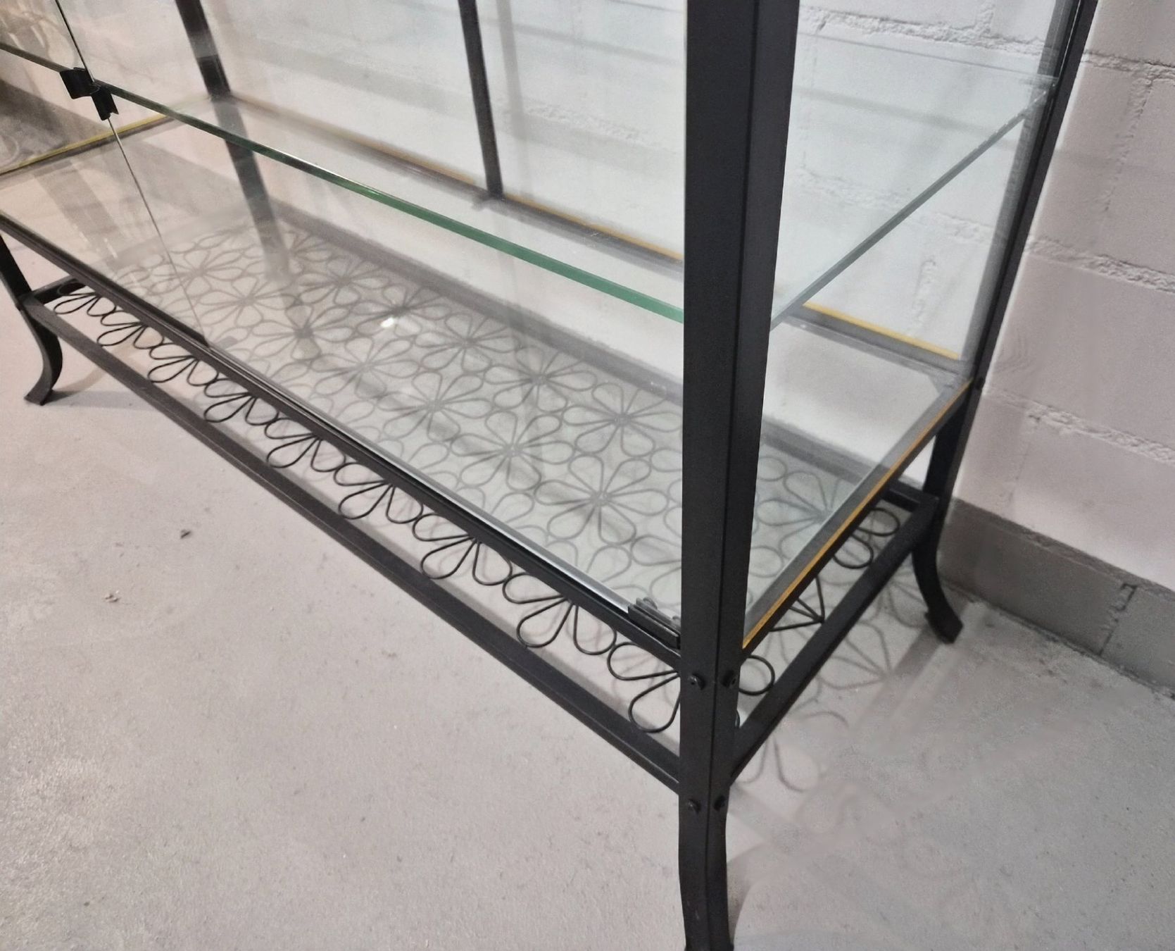 Ikea Vetrine: Vitrine Schwarz – Usato da Wil SG venduto da san_tpd2 2