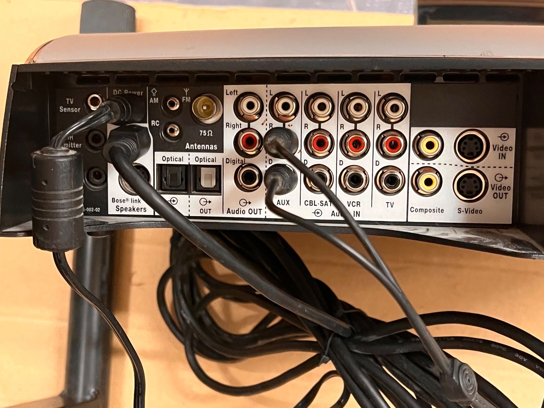Bose Lettore multimediale & Streamer: Bose Lifestyle 5.1 Heimkino-System – Usato da Gockhausen venduto da Xxxsl 3
