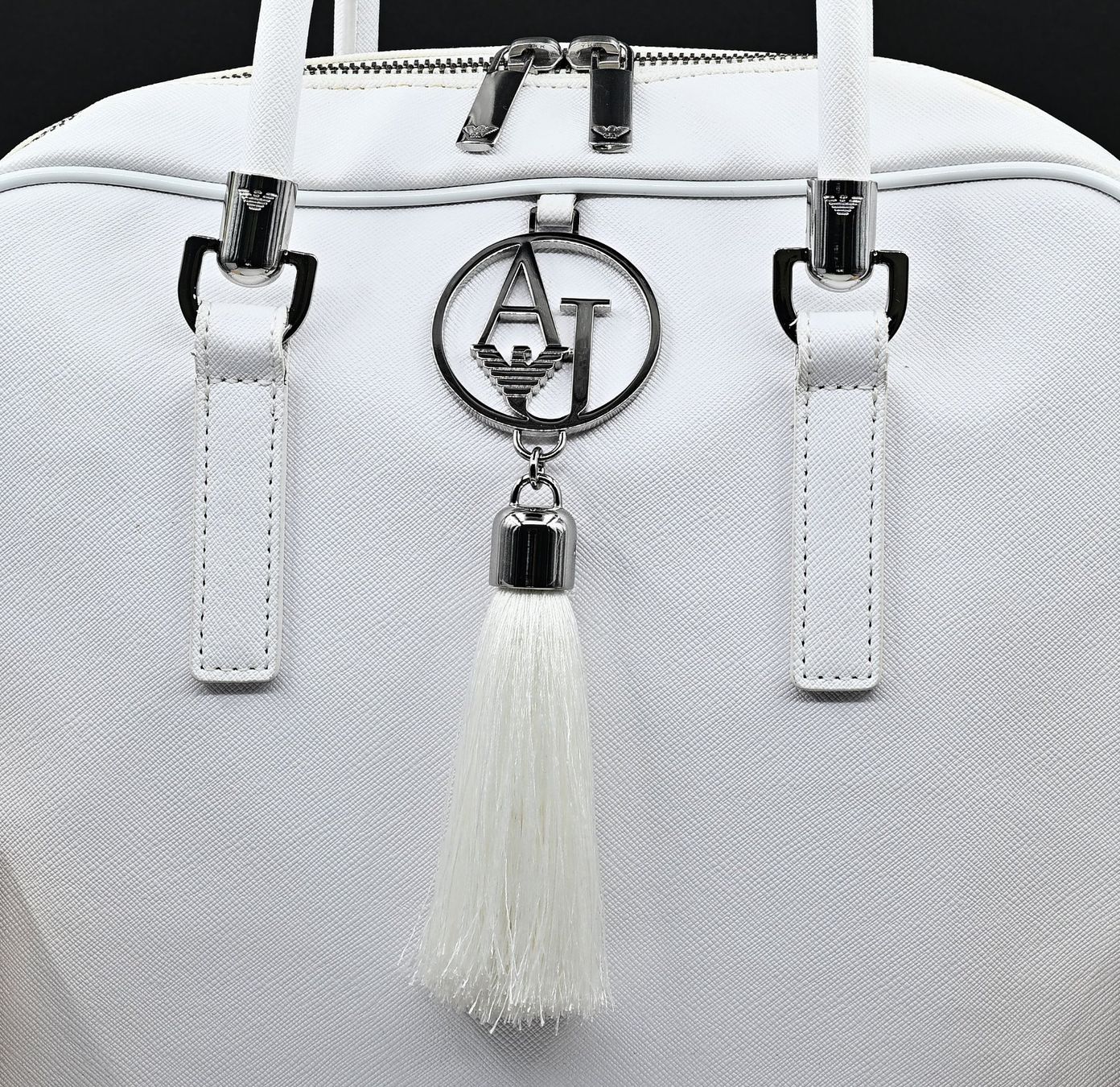 Armani Taschen für Damen: Handtasche Armani Jeans – Gebraucht aus Dürnten von pema28 1
