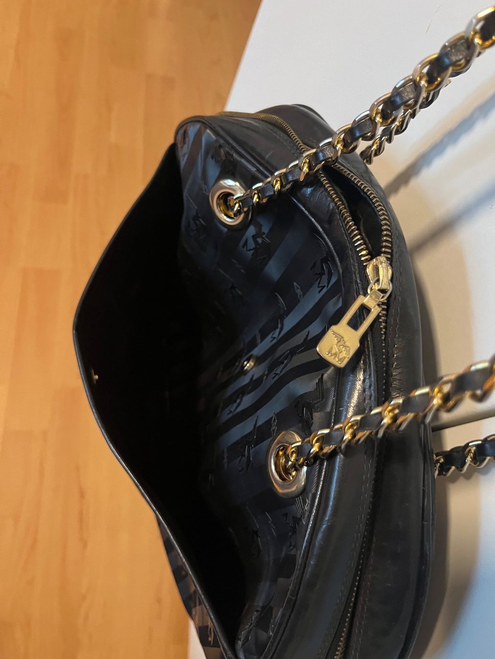 Maison Mollerus Borse da donna: Maison Mollerus Tasche schwarz – Usato da Winterthur venduto da nadwid 4