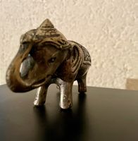 Schatulle Holzbox Elefant. Sehr speziell!