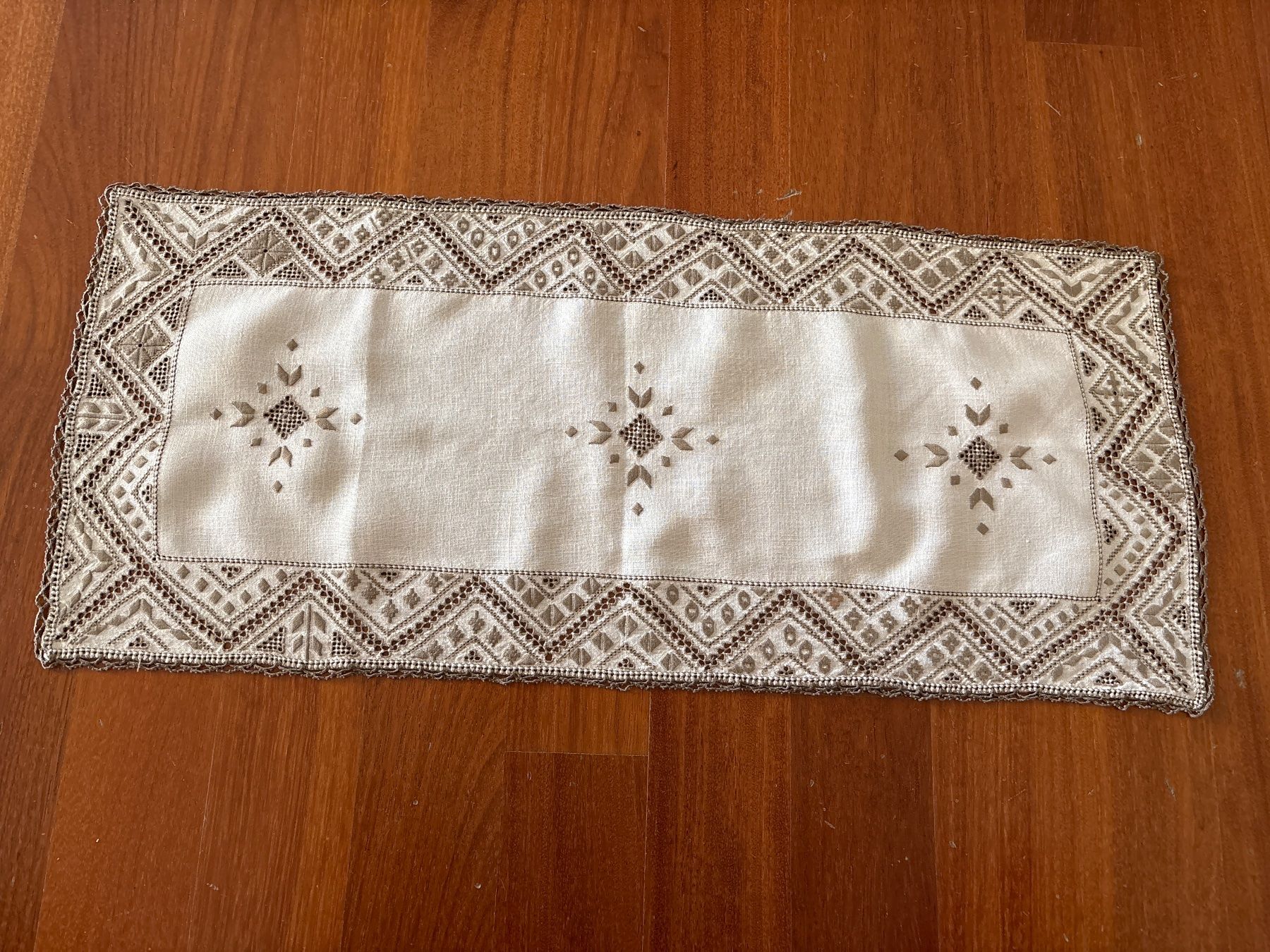 Untersetzer: Dekorative Tischsets, Handarbeit, Vintage – Gebraucht aus Bülach von Jackybabue 3