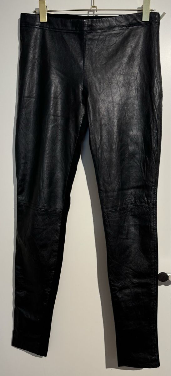 Guess Hosen: Guess by Marciano Black Leather Pants - S – Gebraucht aus Hurden von rac_wyf8
