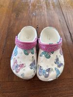 Crocs Clogs Schmetterling Muster Grösse 10 gebraucht