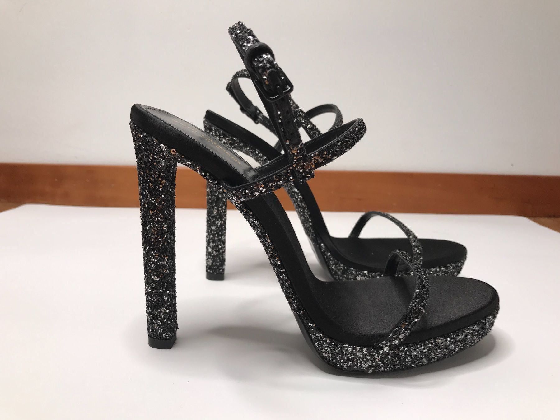 Saint Laurent Scarpe da donna: NEW - Yves Saint Laurent High Heels – Nuovo e nell'imballaggio originale da Cama venduto da UnleashdByAna 3