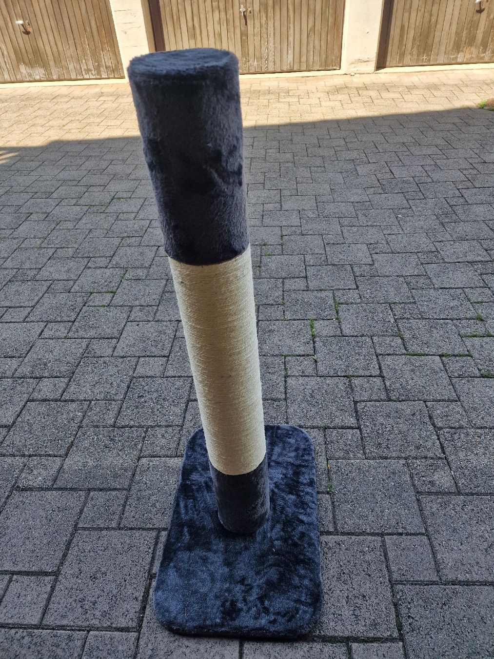 Tiragraffi: Kratzstamm 110cm hoch NEU – Nuovo (secondo la descrizione) da Necker venduto da Chroemli7