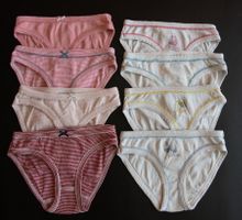 8 Slips von Petit Bateau, Gr. 104