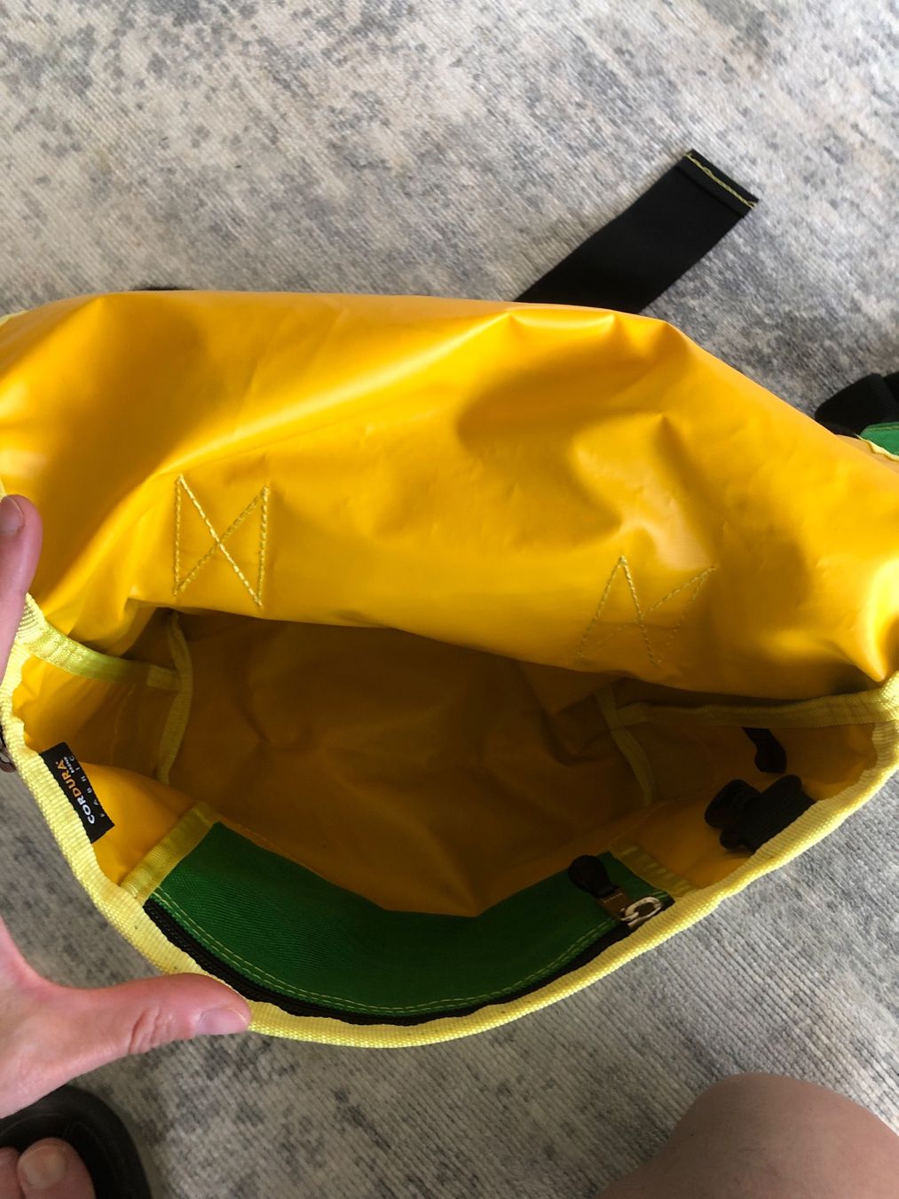 Sacs: Bagaboo Hüfttragetasche – D'occasion à Zürich par spiidpta 2