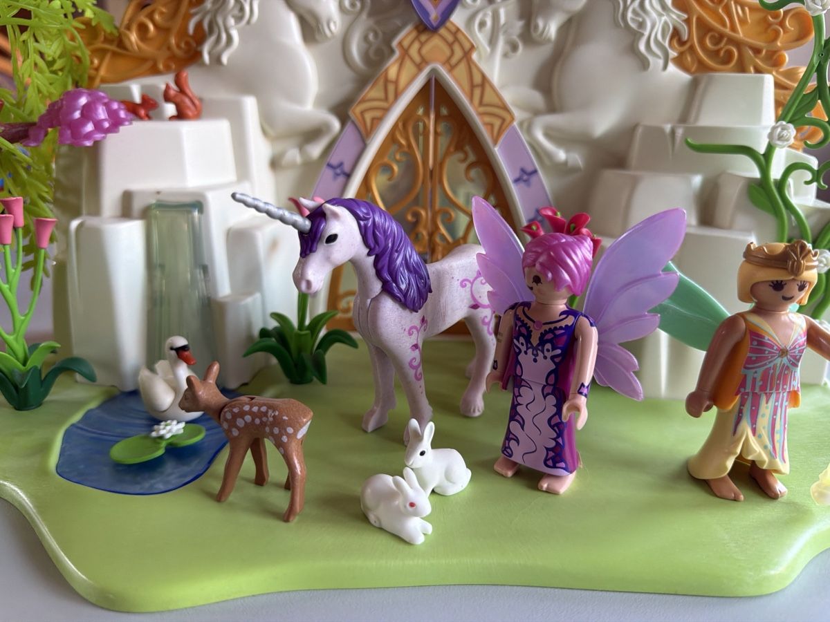 Playmobil Giocattoli: Playmobil Schloss der Einhörner-Feen 60 Zeichen – Usato da Münchwilen AG venduto da Bam5 1