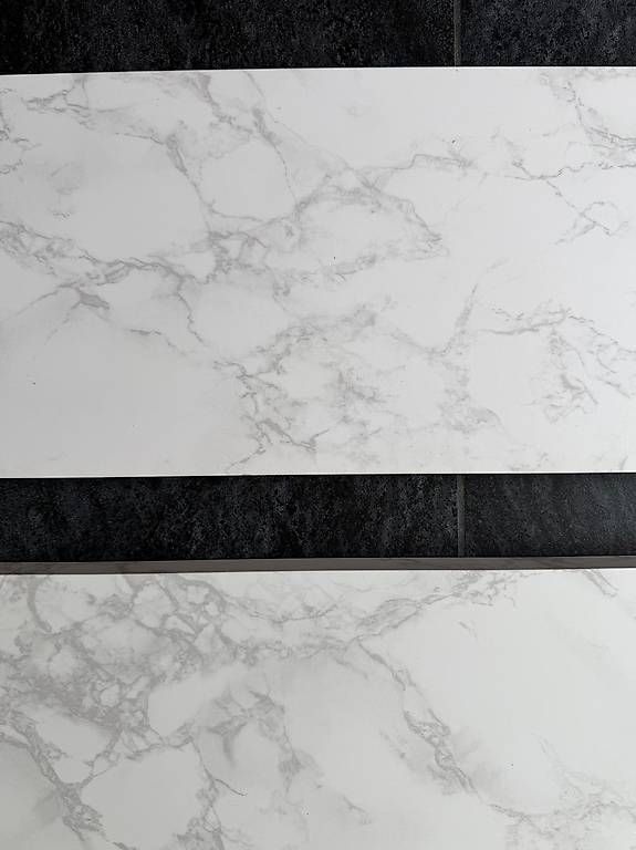 Ikea Regale: Ikea faux marble shelf x2 – Gebraucht aus Zürich von emi_j76q 4