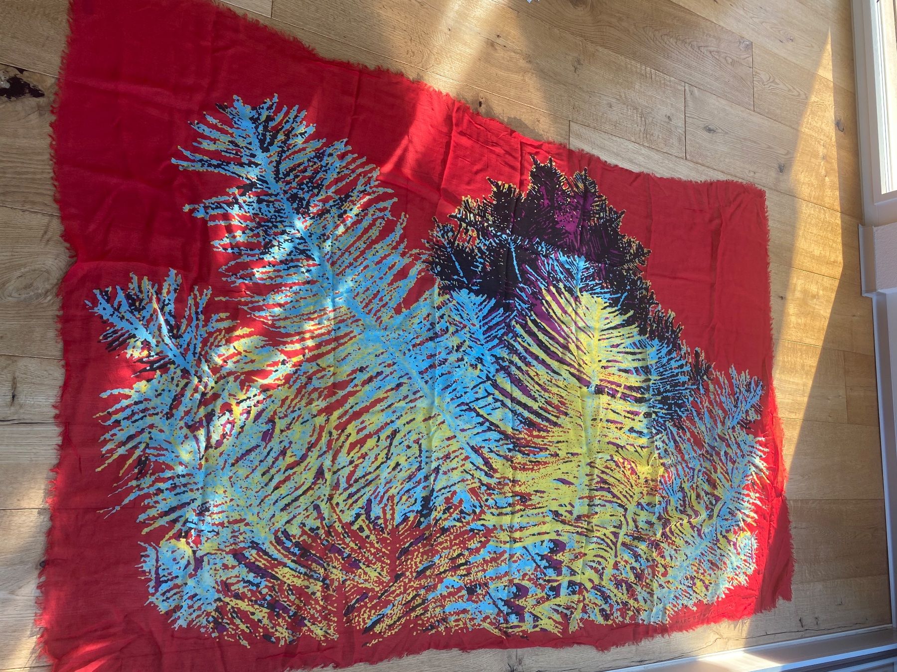 Marc Jacobs Foulard & Sciarpe: Schal Marc Jacobs – Nuovo (secondo la descrizione) da Ittigen venduto da 132465 1