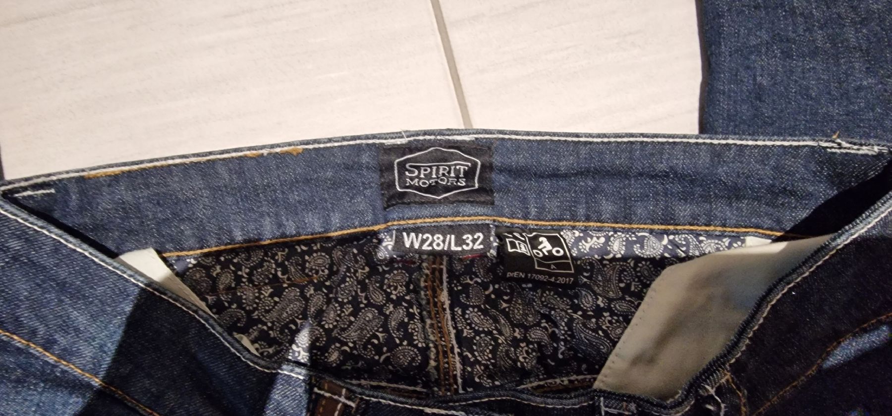 Jeans: Motorradjeans – Nuovo (secondo la descrizione) da Oftringen venduto da bin_2wk8 3