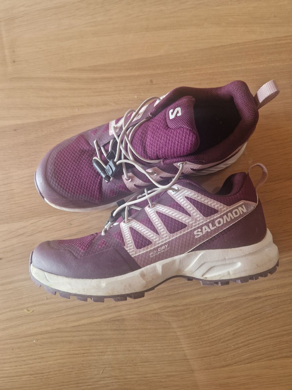 Salomon Scarpe per ragazzi: Salomon Wanderschuhe Gr. 33 Junior TOP Zustand – Nuovo (secondo la descrizione) da Uttigen venduto da lillydoo 1