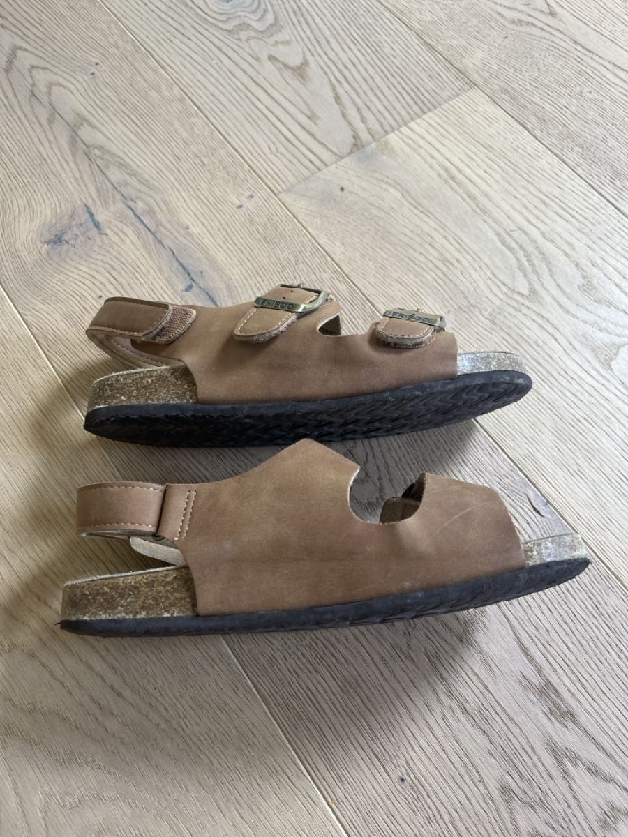 Friboo Scarpe da uomo: Friboo Sandalen Gr. 33 – Usato da Buttikon SZ venduto da nene2017 3