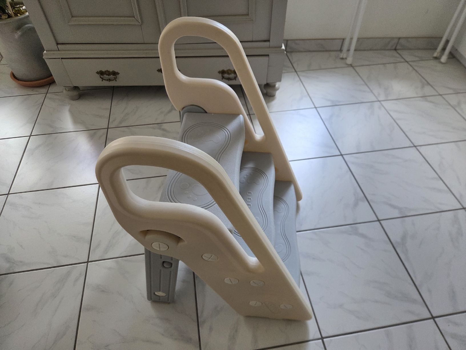 Scale: Kindertreppe/Leiter für Bad oder Küche – Usato da Bremgarten AG venduto da Michelf1988 1
