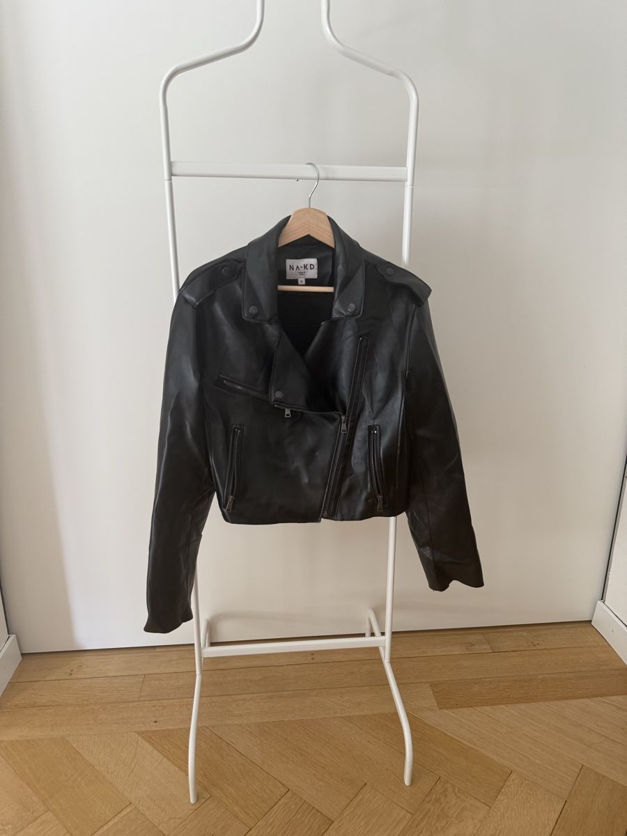 Na-kd Giacche: Kunstlederjacke Gr. 36 – Usato da Bern venduto da p_studer_e 1