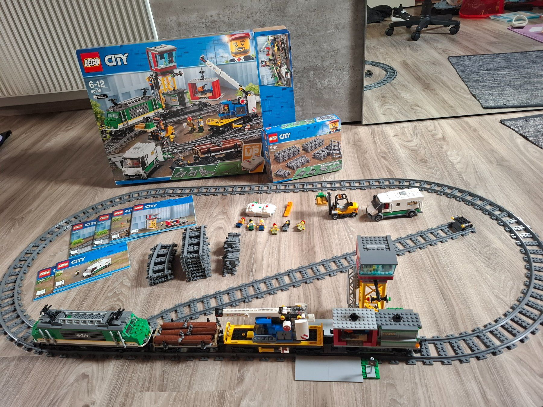 Jouets: Lego Güterzug + Schienenset – D'occasion à Utzenstorf par MvHagen