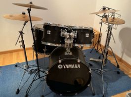 YAMAHA Stage Custom Advantage Nouveau Schlagzeug Komplettset