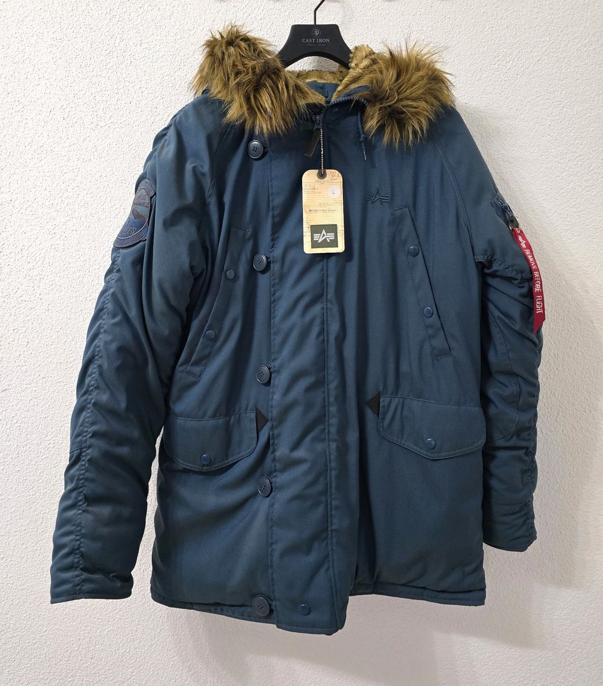 Alpha Industries Cappotti: Alpha Industries Explorer Herren Winterjacke Mantel Grösse L – Nuovo e nell'imballaggio originale da Oetwil an der Limmat venduto da dhantal 1