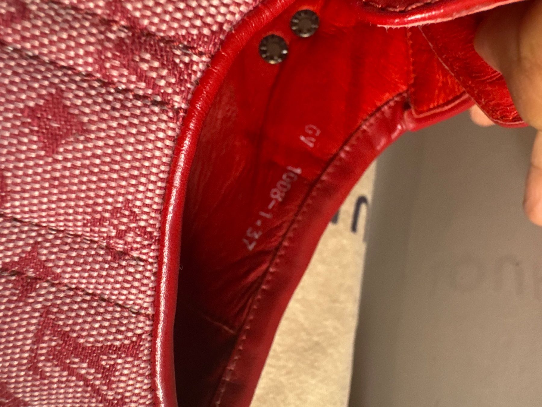 Louis Vuitton Scarpe da donna: LOUIS VUITTON – Usato da Les Geneveys-sur-Coffrane venduto da LVMM 5