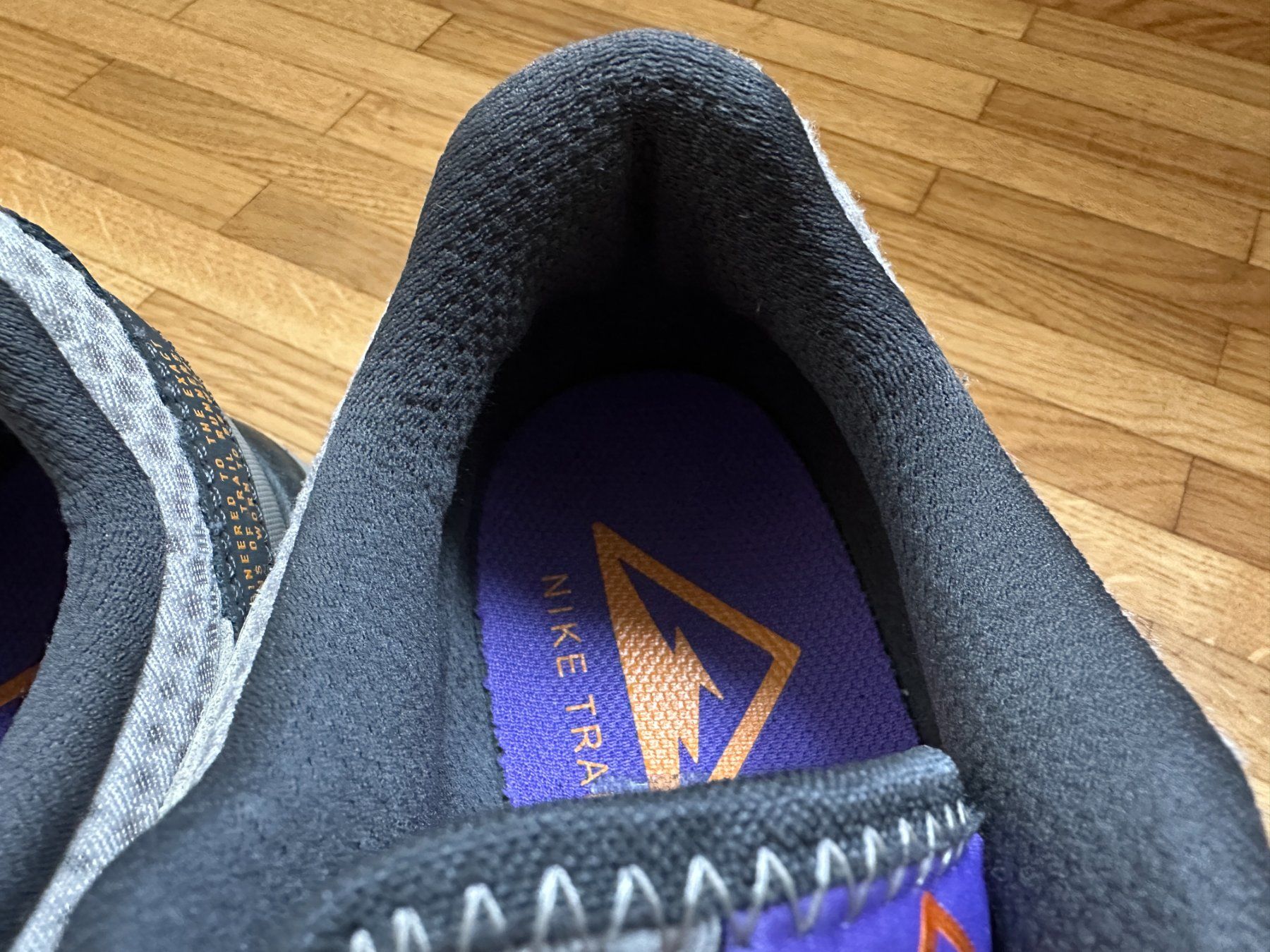 Nike Scarpe da uomo: Nike Trial Juniper Laufschuhe Grösse 45.5 – Nuovo (secondo la descrizione) da Lausanne venduto da brixton 8