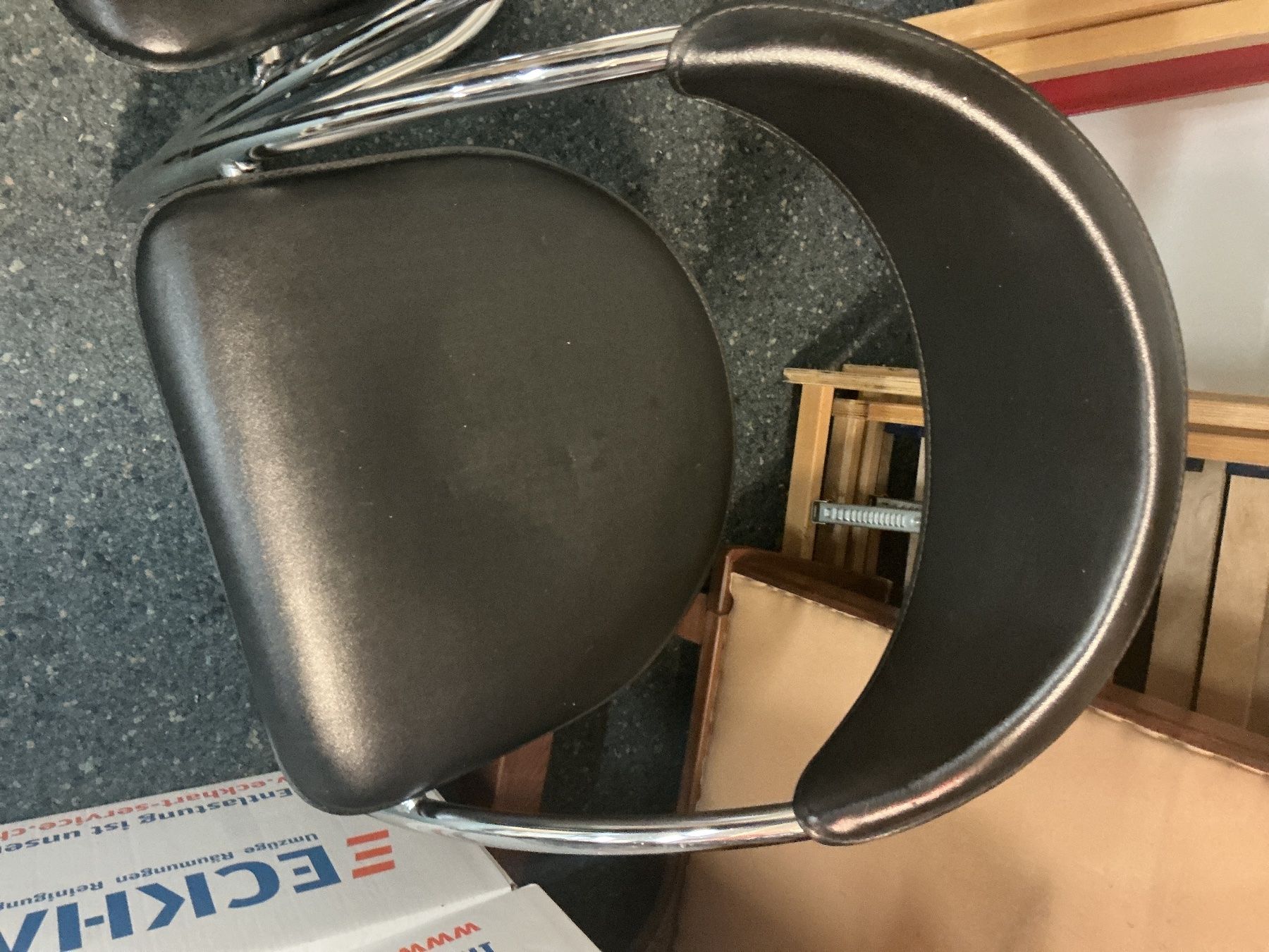 Chaises: 4 Freischwinger Stühle – D'occasion à Bern par vielerart 4
