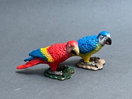 2 Schleich Papageien Papagei Ara