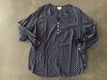 Bluse dunkelblau Gr. 52