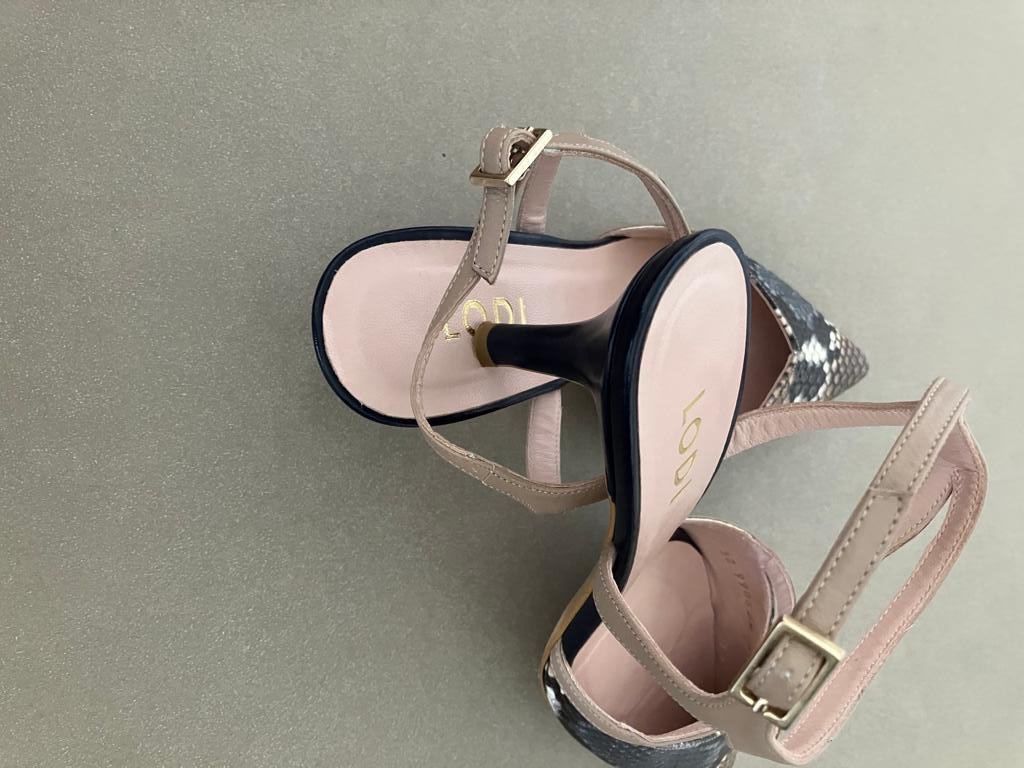 Scarpe da donna: Damenschuh – Usato da Emmenbrücke venduto da gui_66yy 2