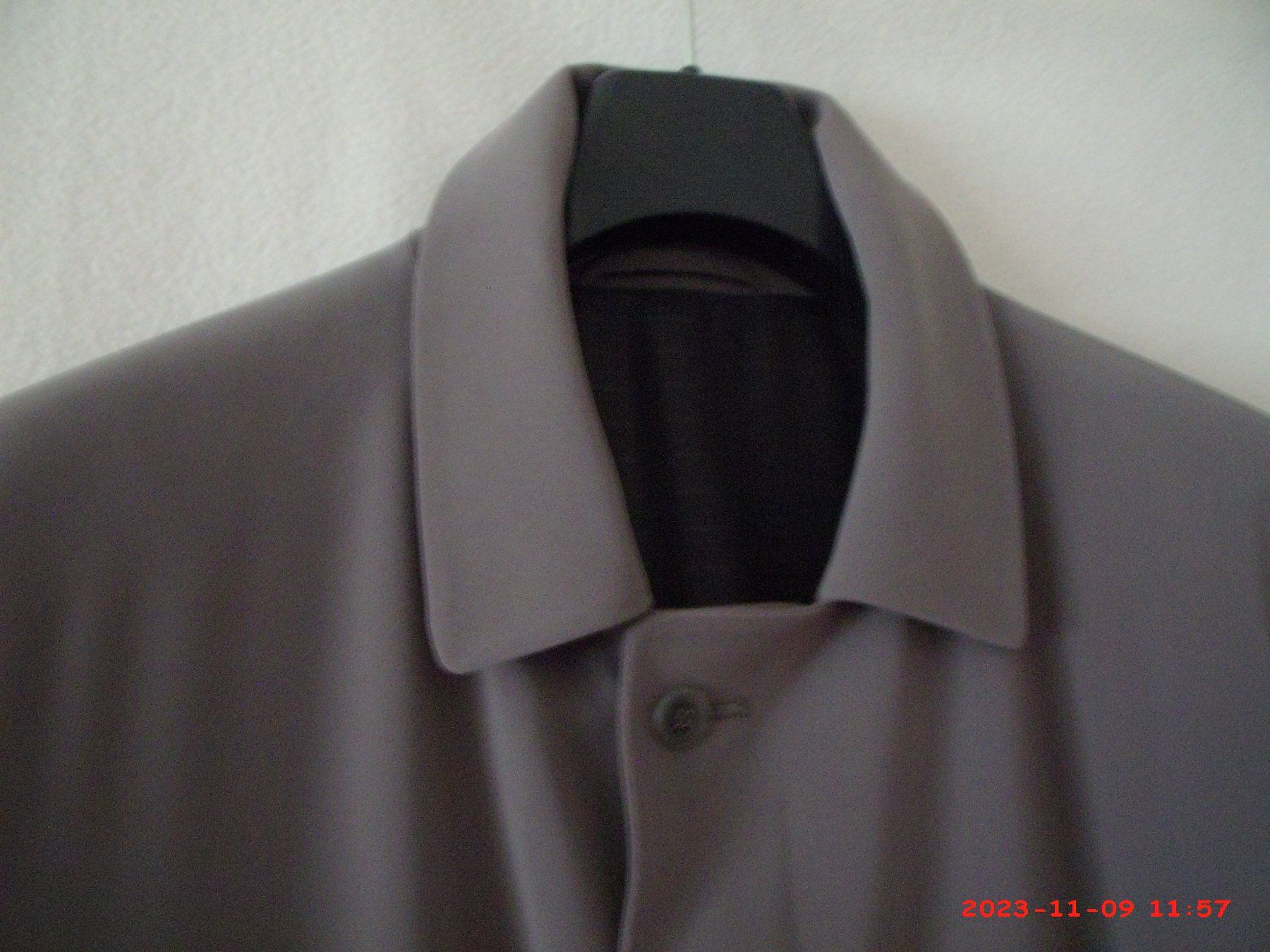 Bugatti Cappotti: Herren Edel-Trenchcoat "BUGATTI" (48) – Nuovo e nell'imballaggio originale da zürich venduto da imi_dtt6 2