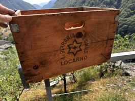 Uralte Holzkiste Birreria Nazionale Locarno